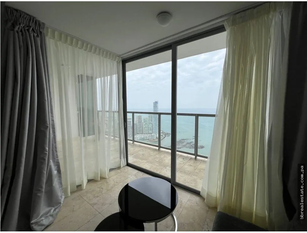 Apartment for Rent on Avenida Balboa, Ph Yoo