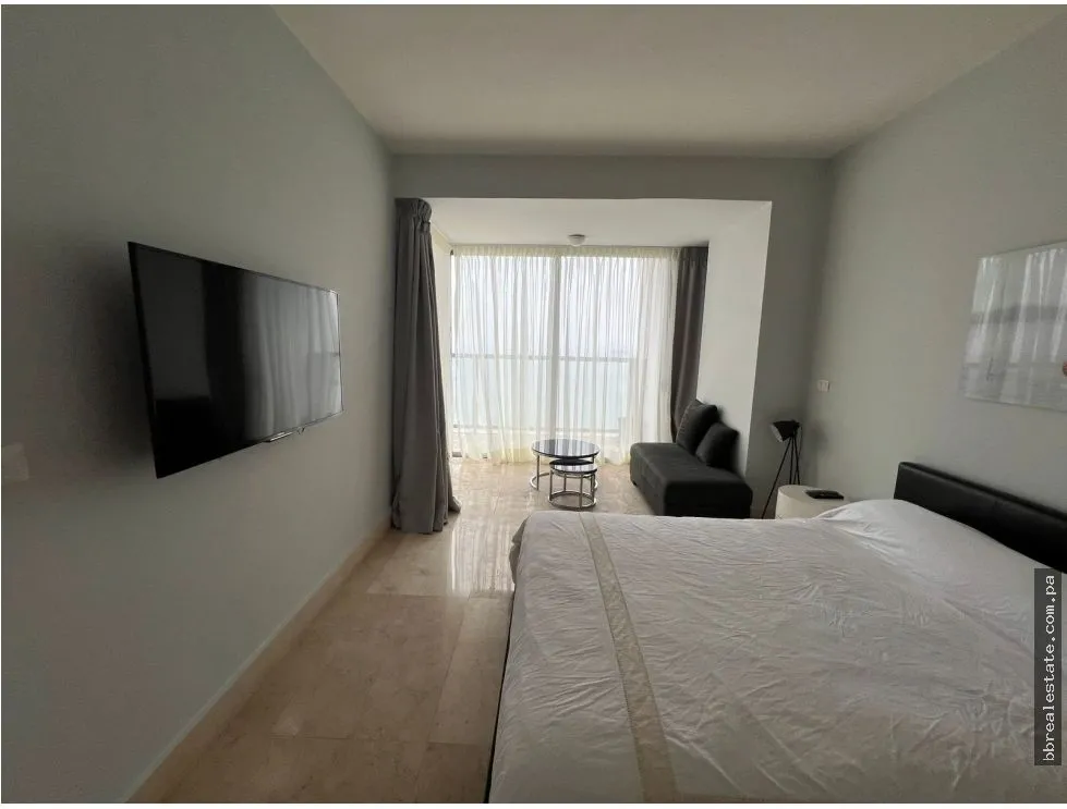 Apartment for Rent on Avenida Balboa, Ph Yoo