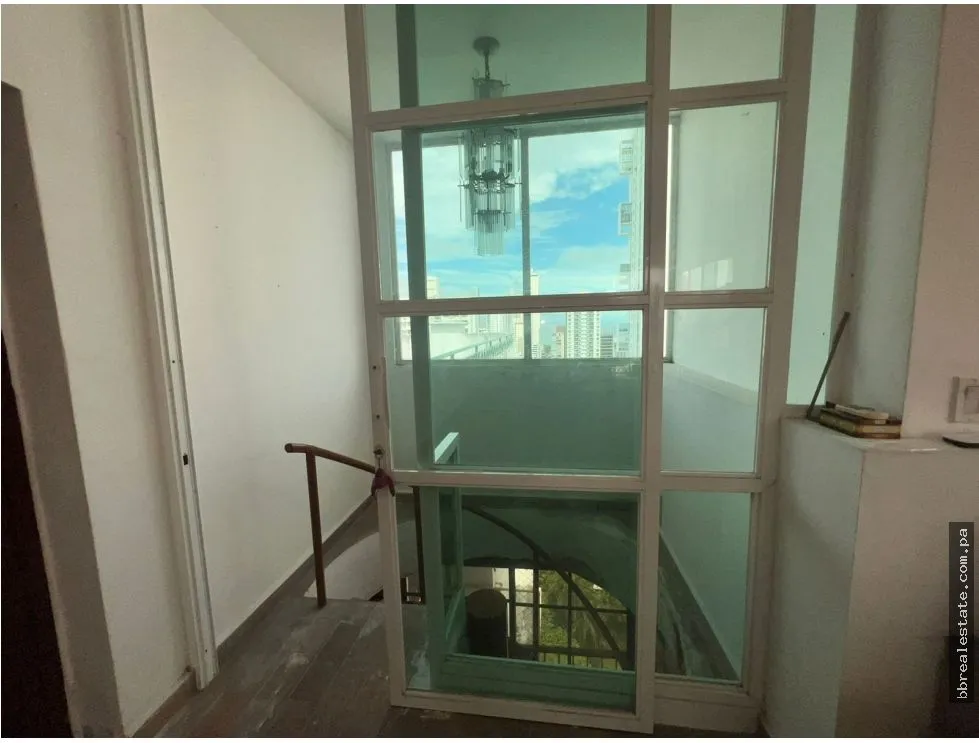 Penthouse Sale in San Francisco, Ph Country Park Torre 2000