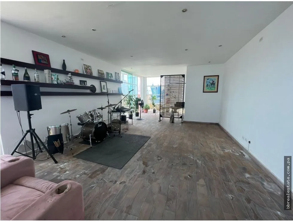 Penthouse Sale in San Francisco, Ph Country Park Torre 2000