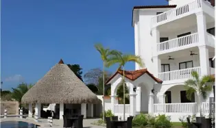 APARTMENT FOR SALE IN SAN CARLOS, VISTAMAR PH ISLAMAR