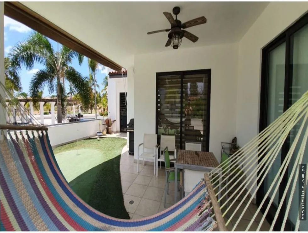 APARTMENT FOR SALE IN SAN CARLOS, VISTAMAR PH ISLAMAR