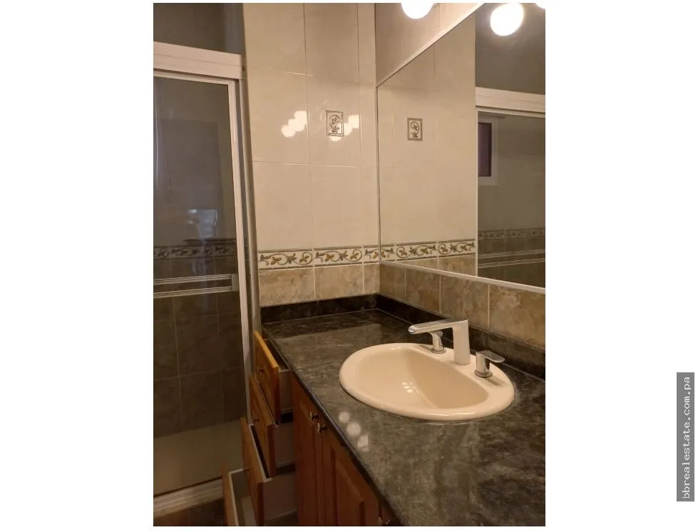 For Rent: Apartment in Obarrio PH Victoria Tower