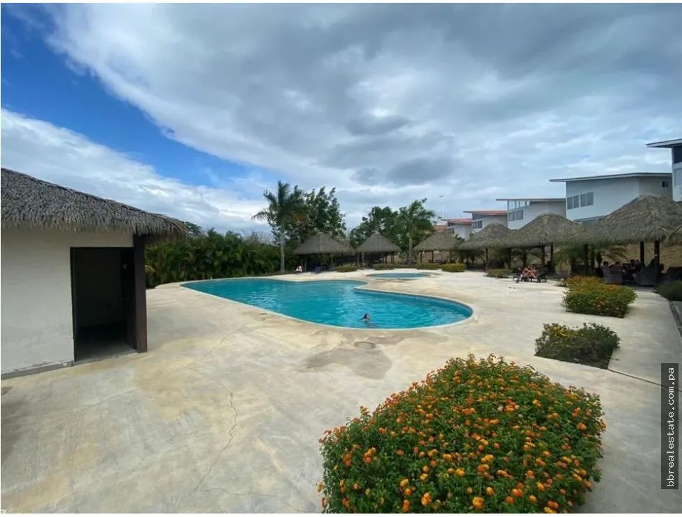 Venta de Casa de Playa en PH Paradise Point, Coronado