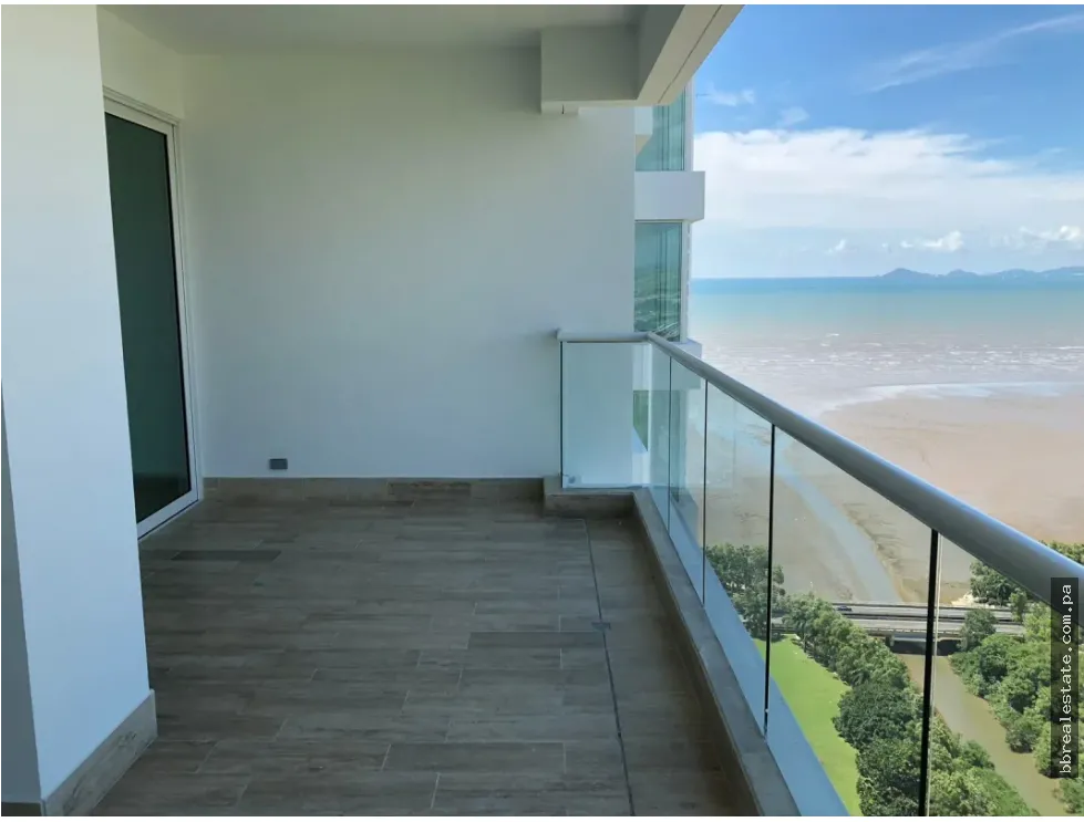 Se Alquila Apartamento en PH Aria, Costa Del Este