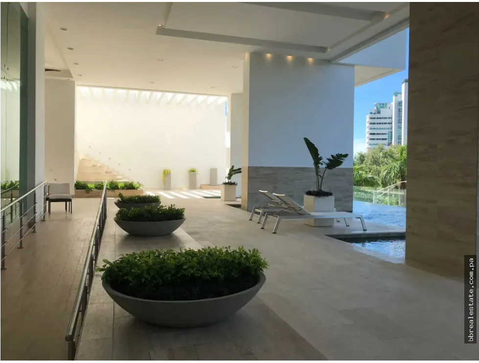 Se Alquila Apartamento en PH Aria, Costa Del Este