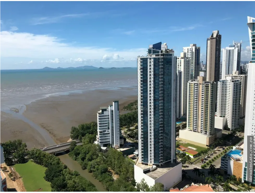 Se Alquila Apartamento en PH Aria, Costa Del Este