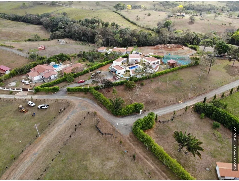 VENTA DE LOTE CAMPESTRE - LA CHORRERA