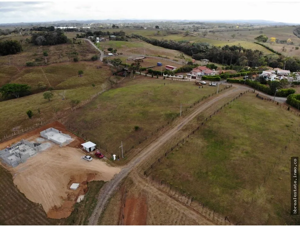 VENTA DE LOTE CAMPESTRE - LA CHORRERA