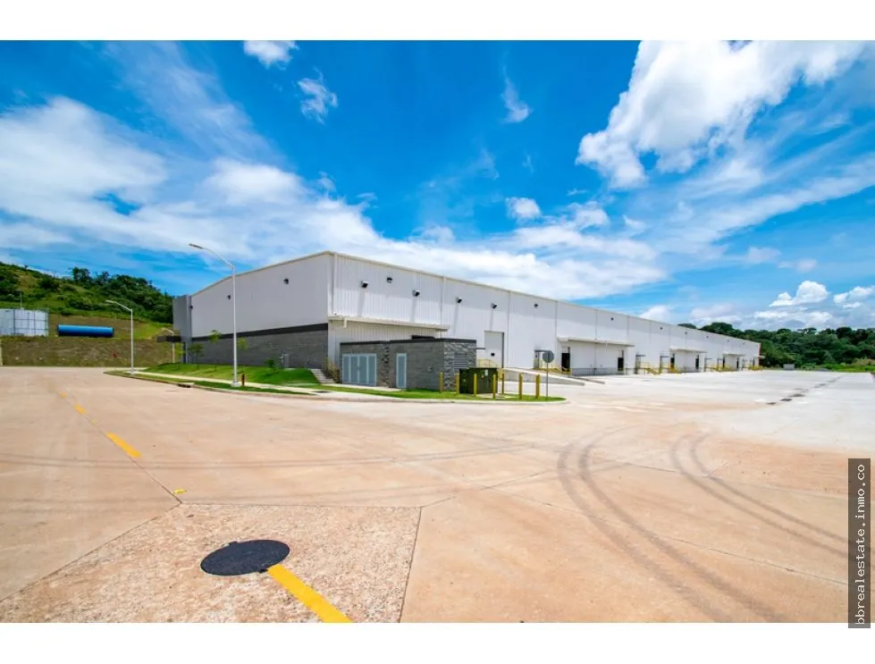 Warehouse for rent in Arraijan