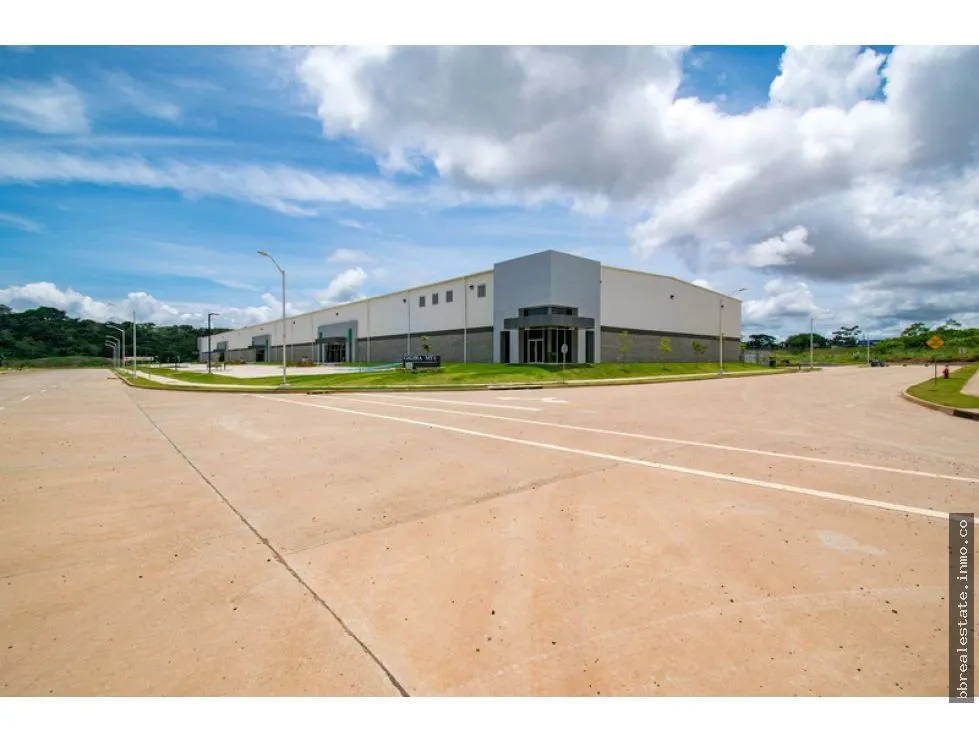 Warehouse for rent in Arraijan