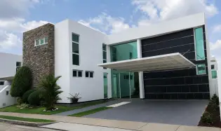 House for Sale and Rent in PH Costa Esmeralda