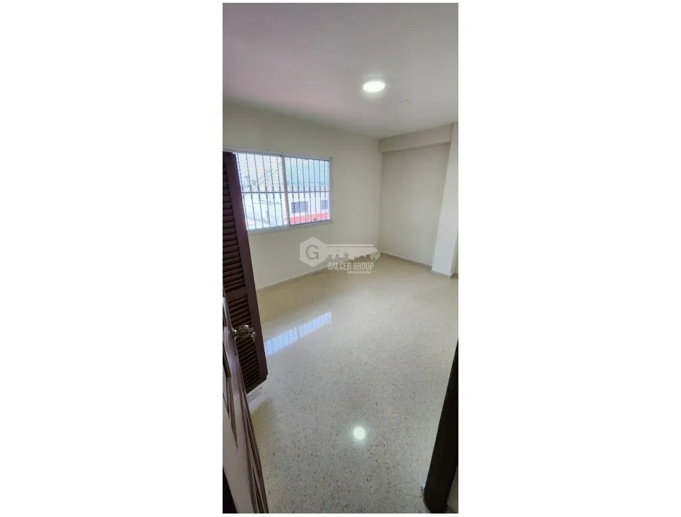 CHORRERA / BUILDING / 113 M2 / COMMERCIAL / GROUND FLOOR