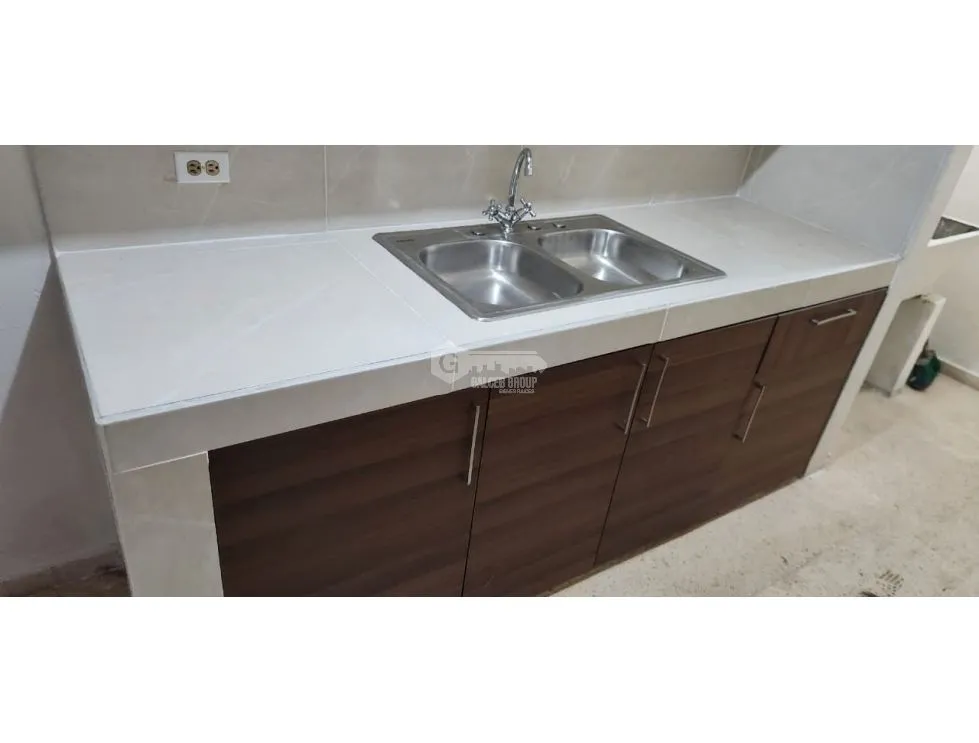 CHORRERA / BUILDING / 113 M2 / COMMERCIAL / GROUND FLOOR