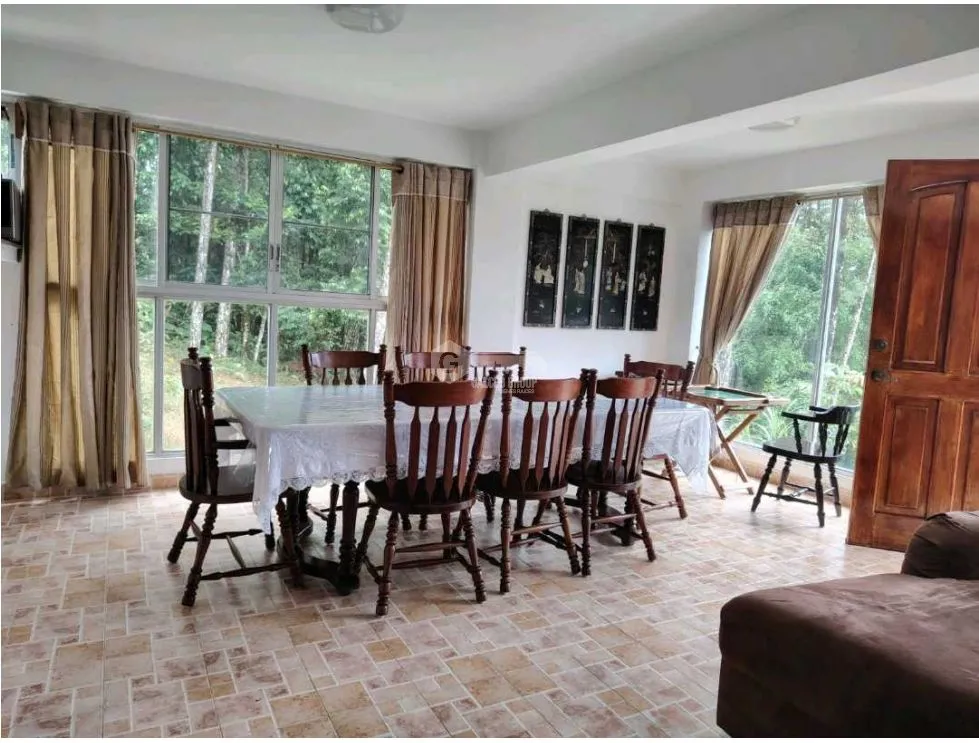 ALTOS DE CERRO AZUL / 3 BEDROOMS / 3 BATHROOMS / 2 STORIES