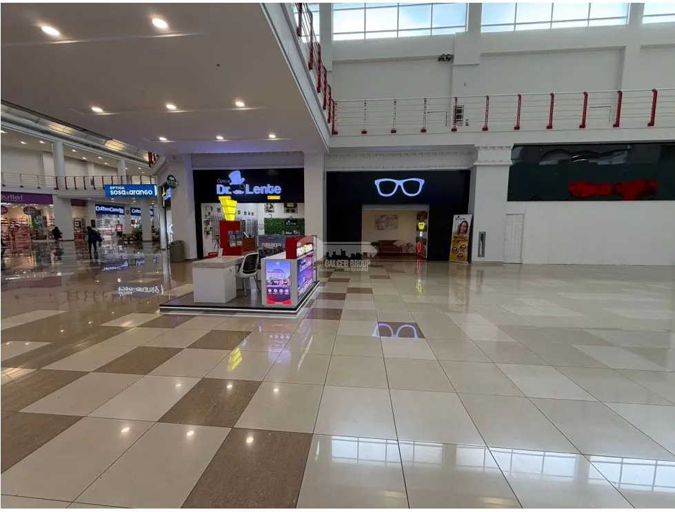 SE ALQUILA AMPLIO LOCAL EN WESTLAND MALL PLATA BAJA 160M2