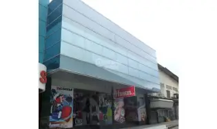 SE ALQUILA LOCAL COMERCIAL EN LA ZONA LIBRE  DE COLON DE 2 NIVELES