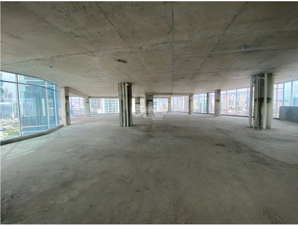 OFFICE / VIA BRASIL / CITY MALL / UPPER FLOOR / 942M