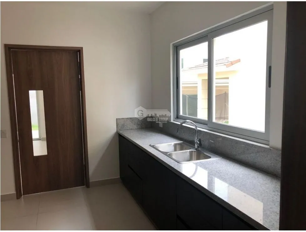 ALTAPLAZA / ALTOS DEL PARQUE / 3 BEDROOMS / 267m2