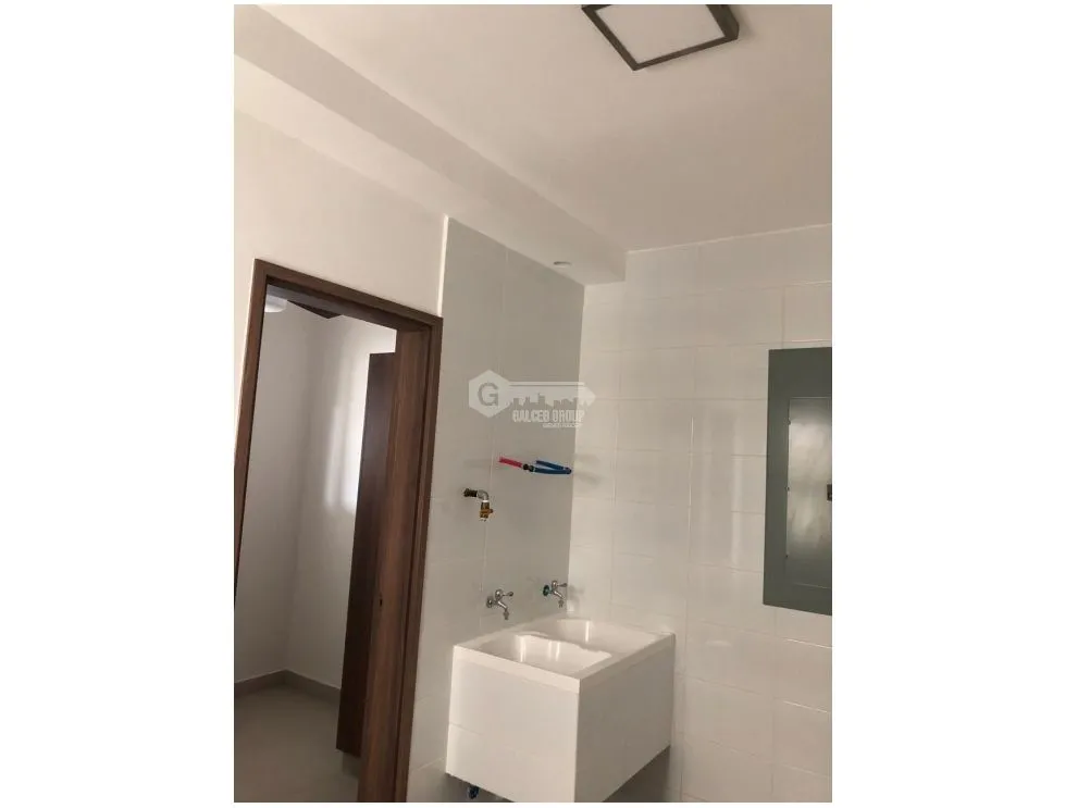 ALTAPLAZA / ALTOS DEL PARQUE / 3 BEDROOMS / 267m2