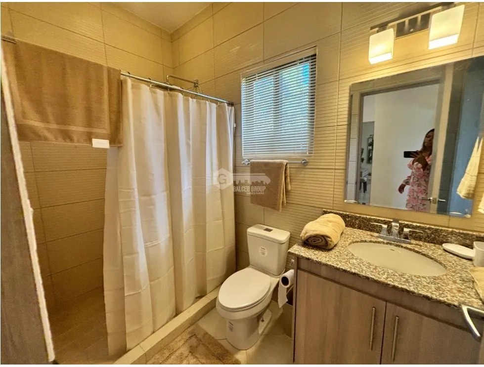 BOQUETE COUNTRY CLUB / 1704M2 / 2 BEDROOMS / 2 BATHROOMS / SPACIOUS GARDEN