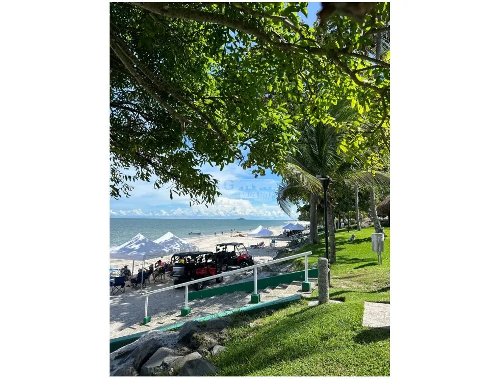COCLE / BIJAO BEACH / 210 M2 / FURNISHED / BALCONY / OCEANFRONT