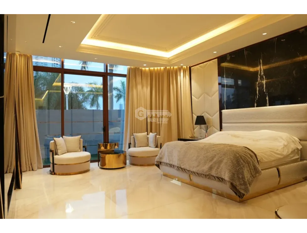 OCEAN REEF ISLAND / 1050M2 / 4 BEDROOMS / LUXURY / FULLY FURNISHED