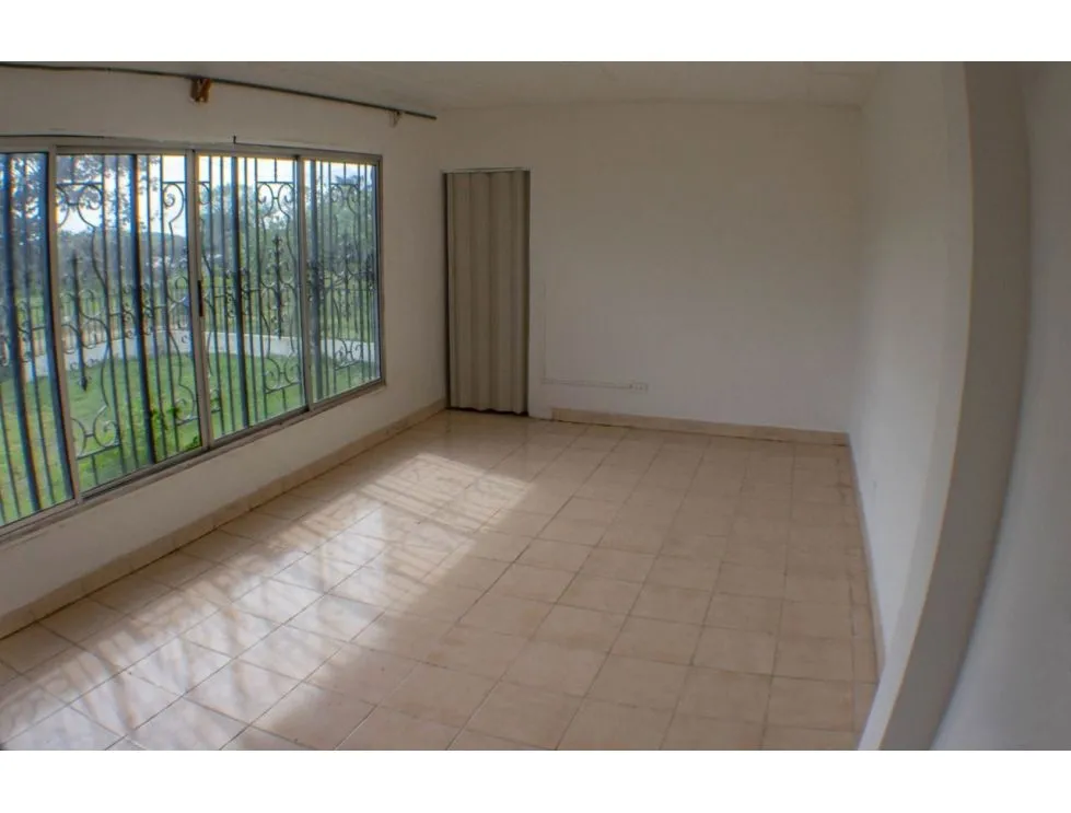 BOQUETE / ALTO BOQUETE / 1800M2 / 3 BEDROOMS / FULLY ENCLOSED