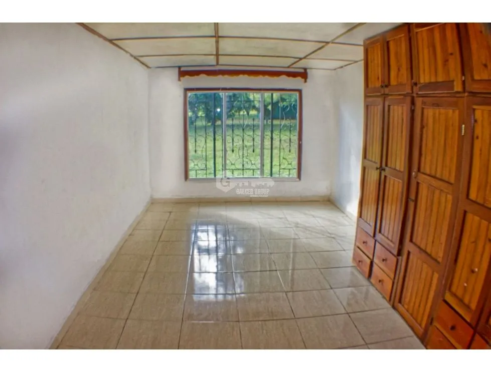 BOQUETE / ALTO BOQUETE / 1800M2 / 3 BEDROOMS / FULLY ENCLOSED