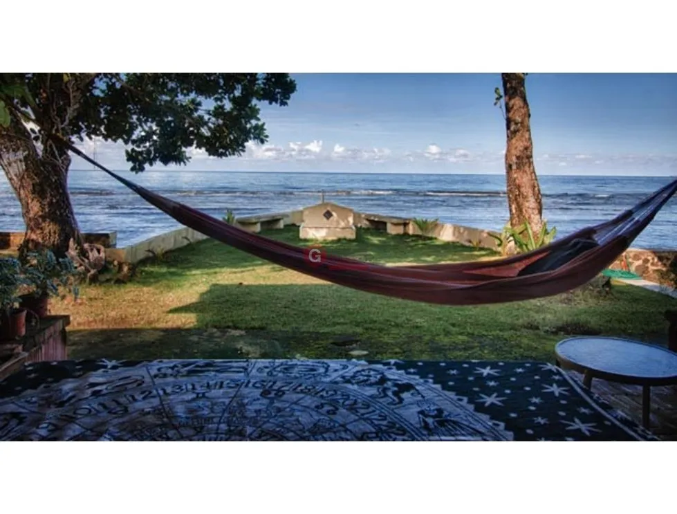 COMMERCIAL LAND / SWIMMING POOL / OCEANFRONT / PORTOBELO / 5500M