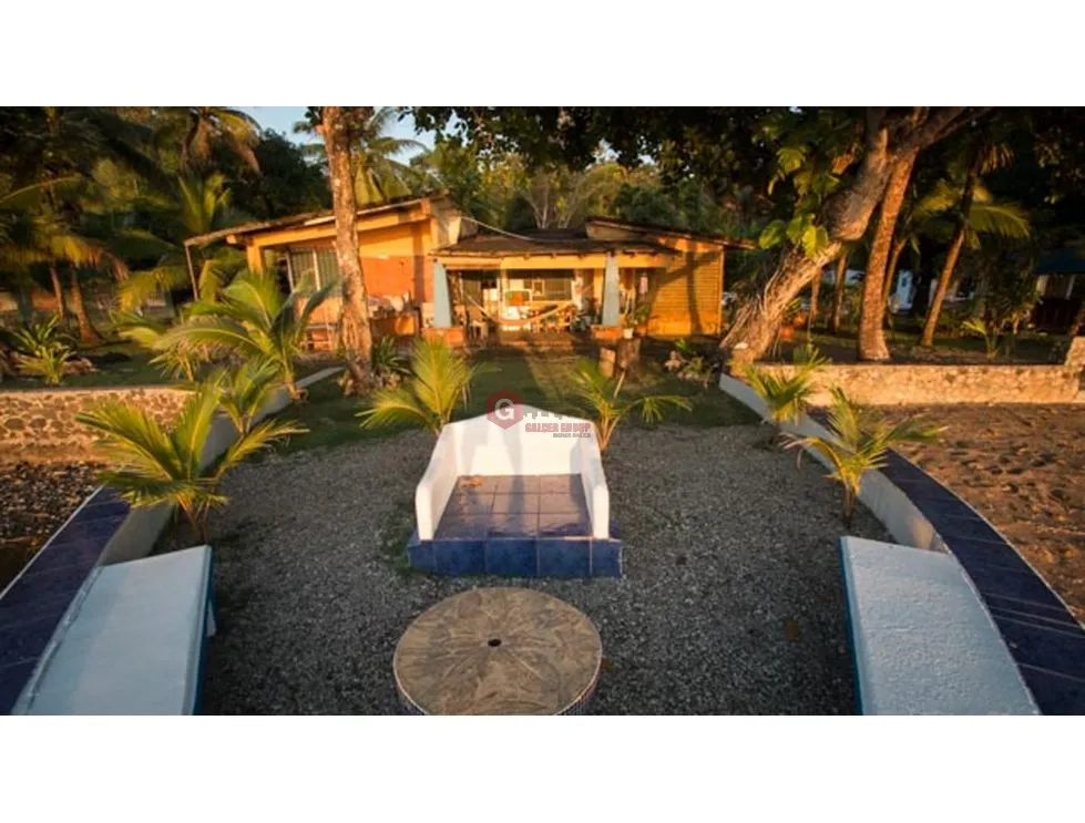 COMMERCIAL LAND / SWIMMING POOL / OCEANFRONT / PORTOBELO / 5500M