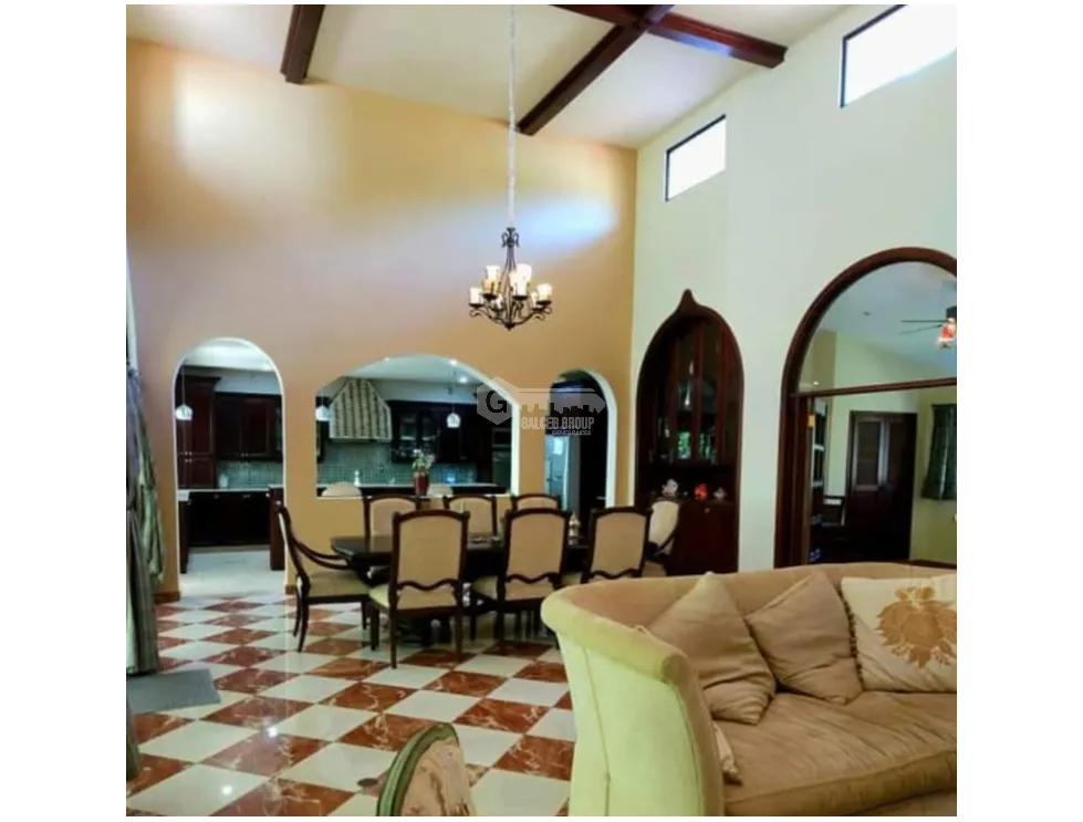 BOQUETE / VALLE ESCONDIDO / 3 BEDROOMS + INDEPENDENT APARTMENT