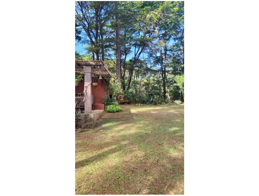 CERRO AZUL / PRIVATE ESTATE / 2 HOUSES / 4.5 HECTARES / 3 BEDROOMS