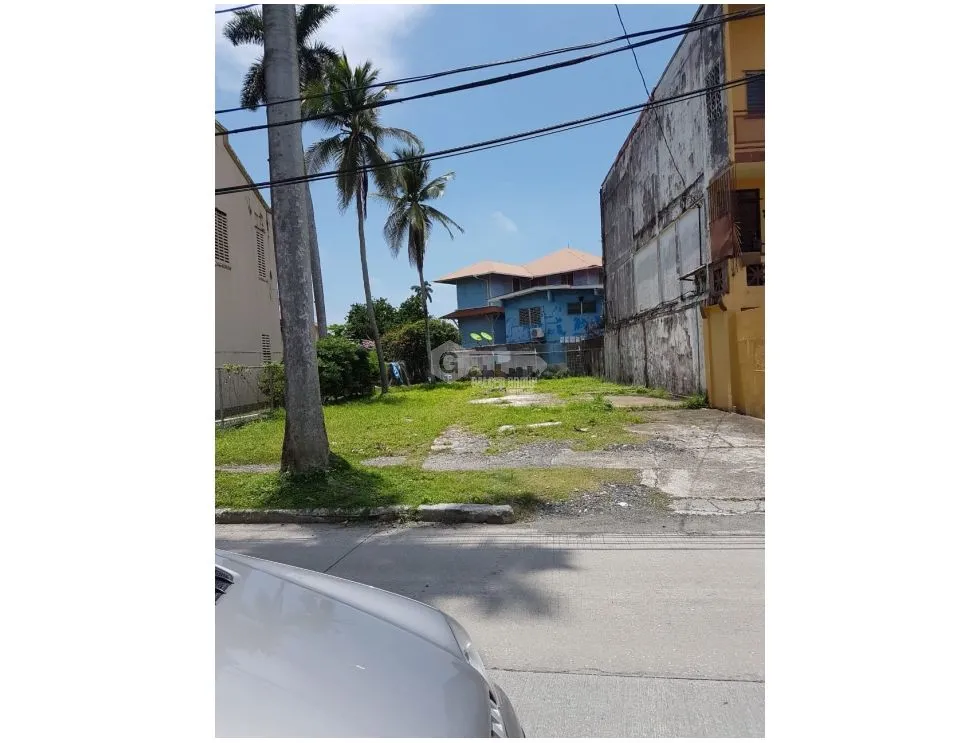 COMMERCIAL LAND / COLON / 400m