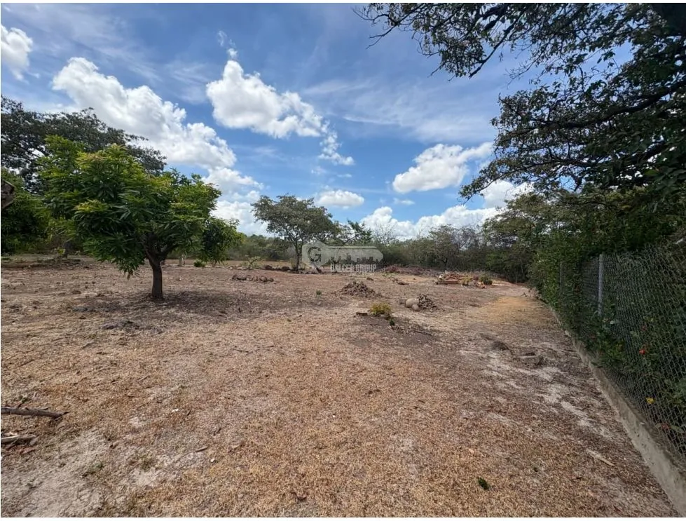 SAN JOSE / 1000M / FLAT LAND / ON THE ROAD / CLOSE TO BEACH / AG