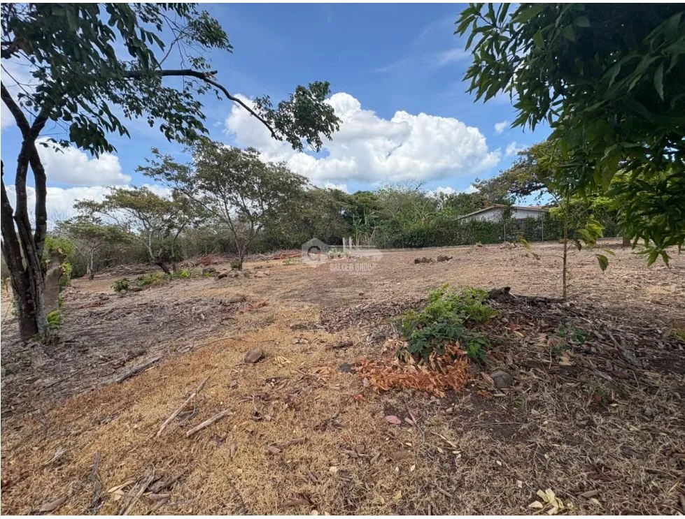 SAN JOSE / 1000M / FLAT LAND / ON THE ROAD / CLOSE TO BEACH / AG