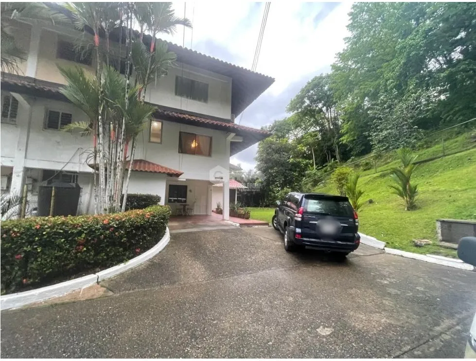 COLON / CRISTOBAL / ESPINAR / HOUSE + 2 APARTMENTS / 320 M