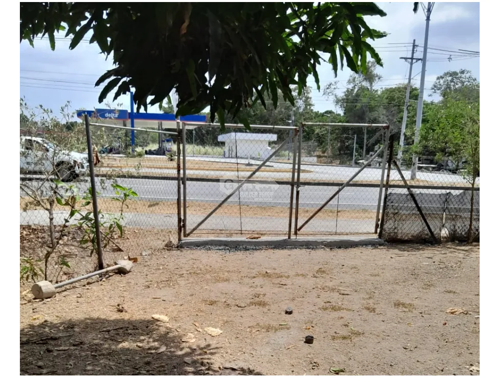GONZALILLO / HOUSE WITH COMMERCIAL LAND / 470M / MAIN ROAD
