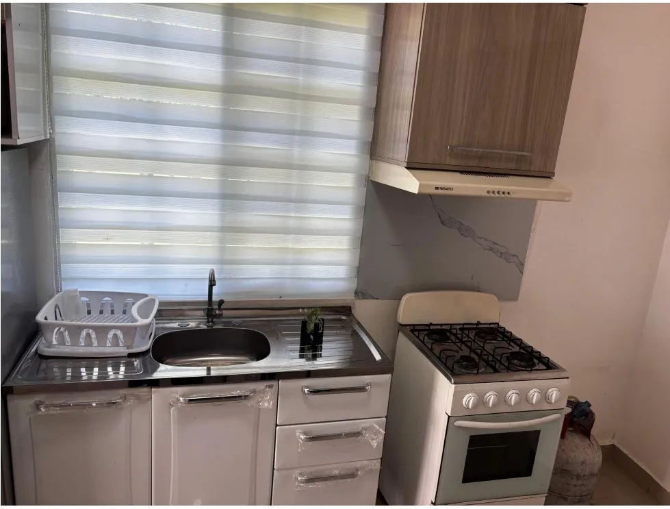 COLÓN / MARGARITA / 60M / FURNISHED / WITH SERVICES INCLUDED