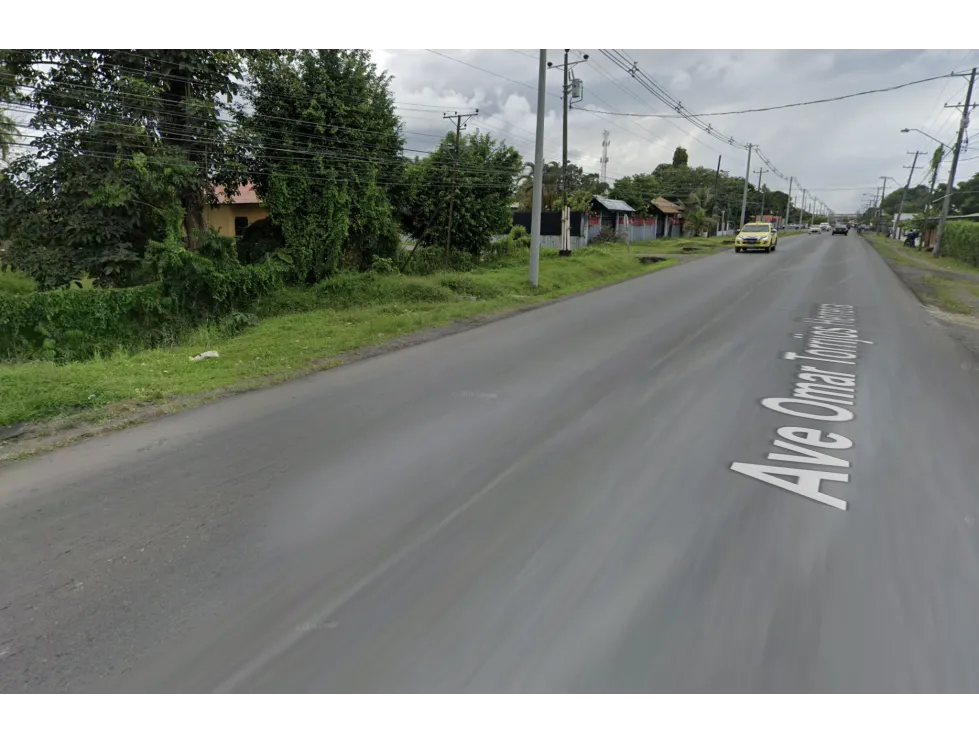 LAND / BOCAS DEL TORO / CHANGUINOLA / 2442M / MAIN AVENUE