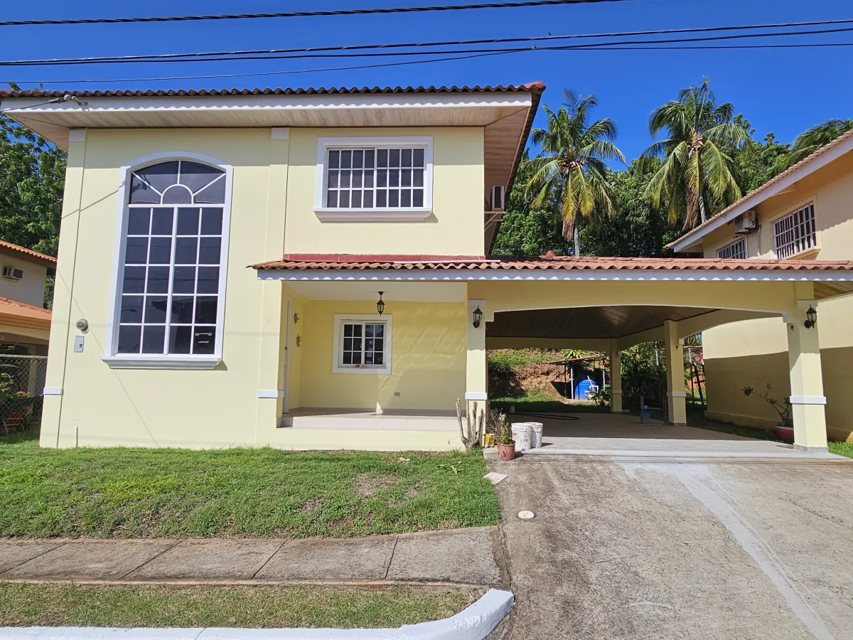 屋 在 Chitre 出租