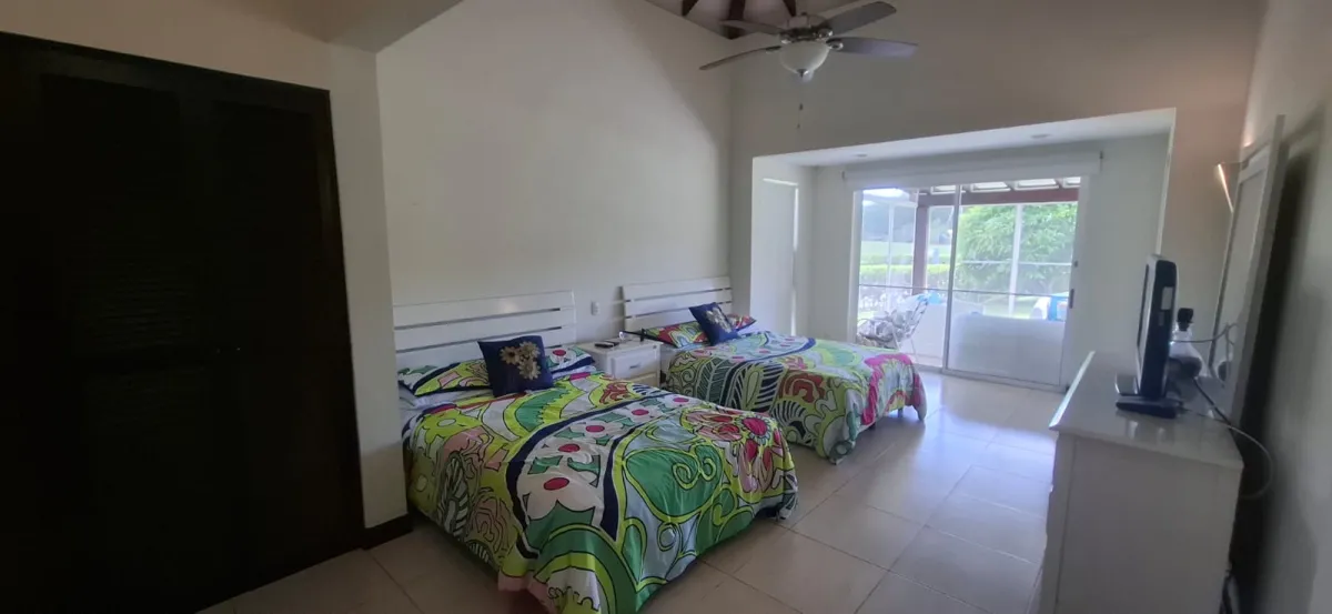 Villa à Farallon à vendre