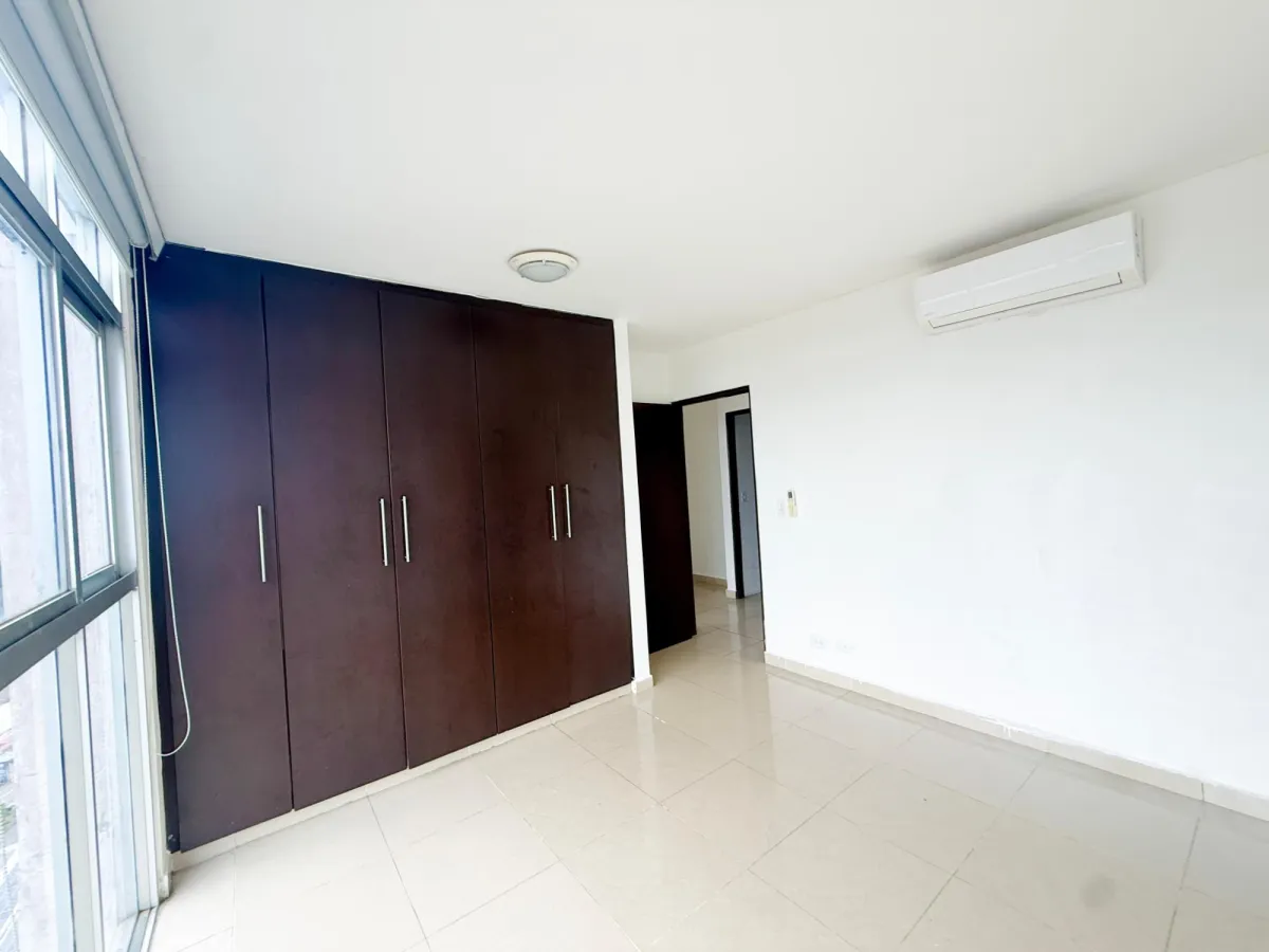 Apartment for Sale in Betania - PH Crystal Hills