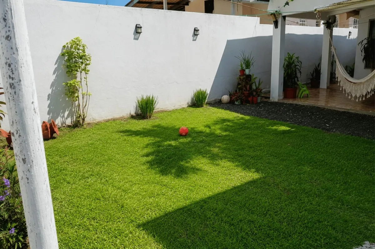 CASA EN VENTA BRISAS DEL GOLF S/M, CALLE OESTE