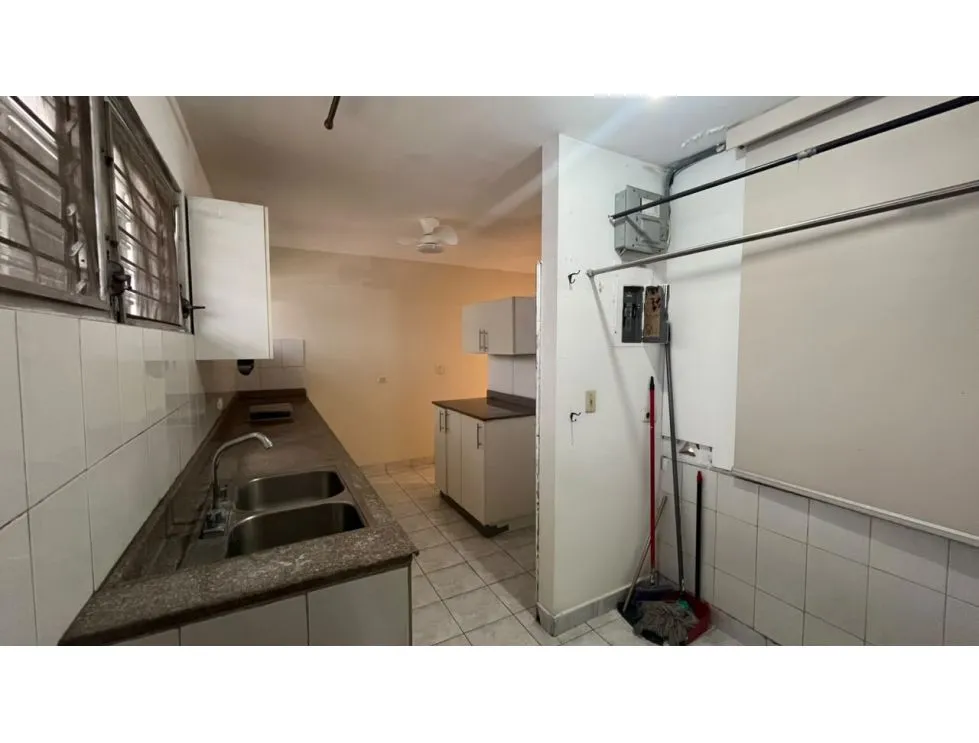 Apartment Rental in Villa Lilla Building – San Francisco