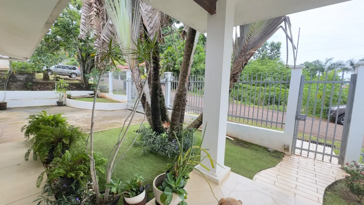 Venta de Casa en Residencial Llanos de Curundú, Ancón