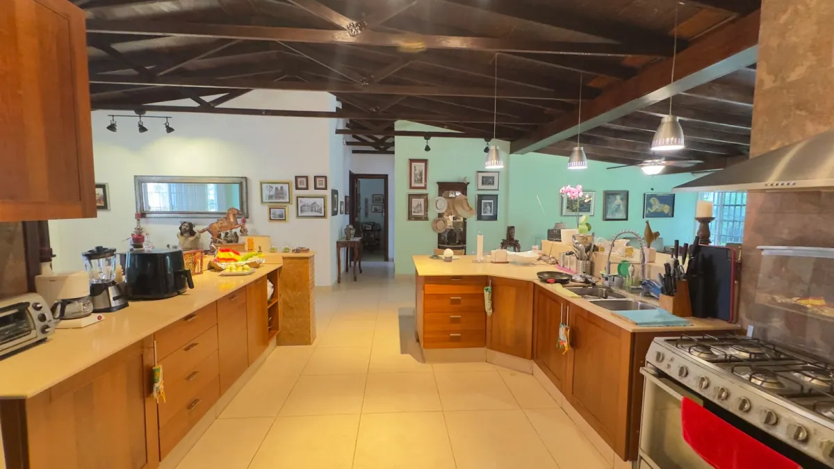 Venta de Casa en Residencial Llanos de Curundú, Ancón