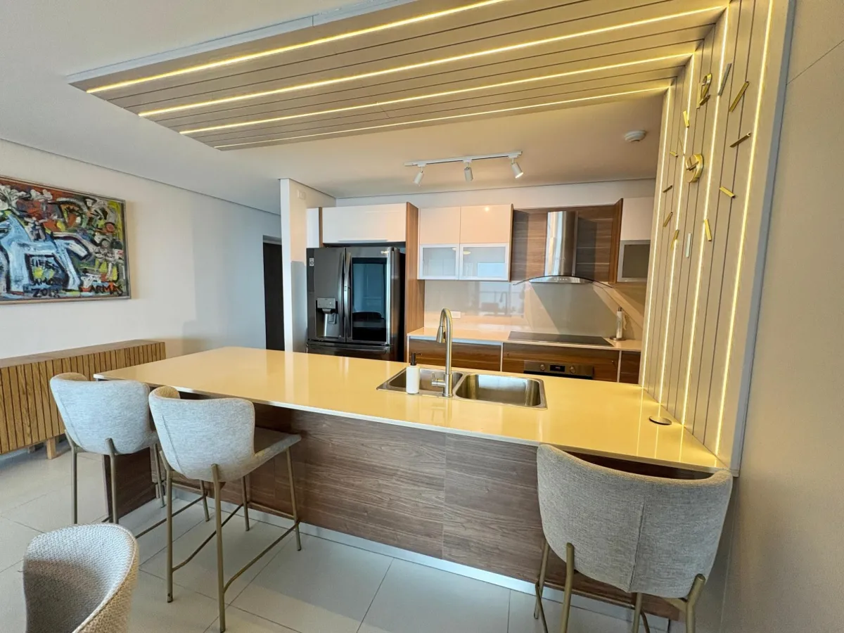 Apartamento Amoblado en Alquiler en Costa del Este - PH Parkside