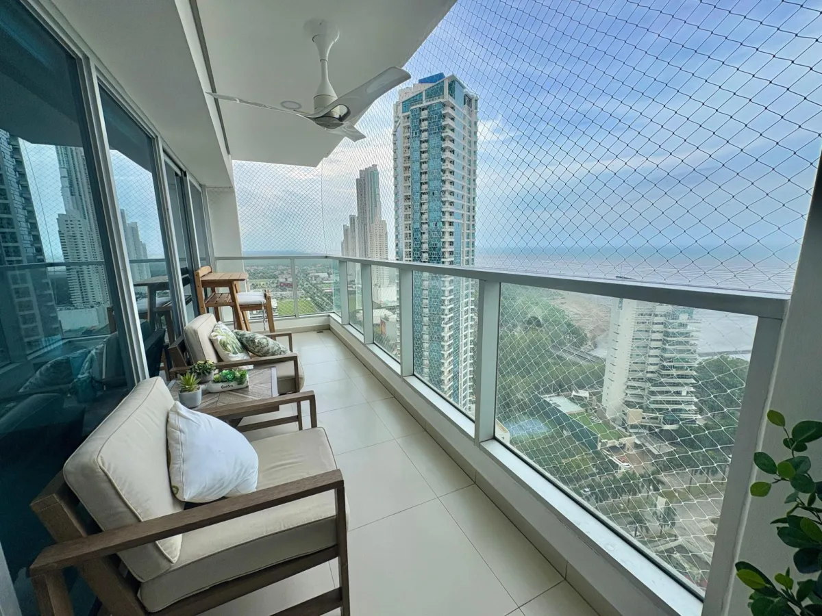 Apartamento Amoblado en Alquiler en Costa del Este - PH Parkside