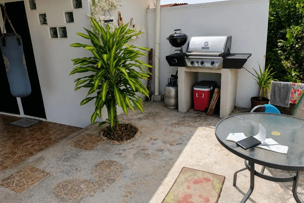 CASA EN VENTA BRISAS DEL GOLF S/M, CALLE OESTE